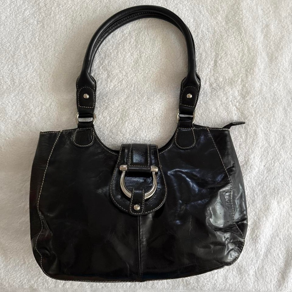 y2k black shoulder bag